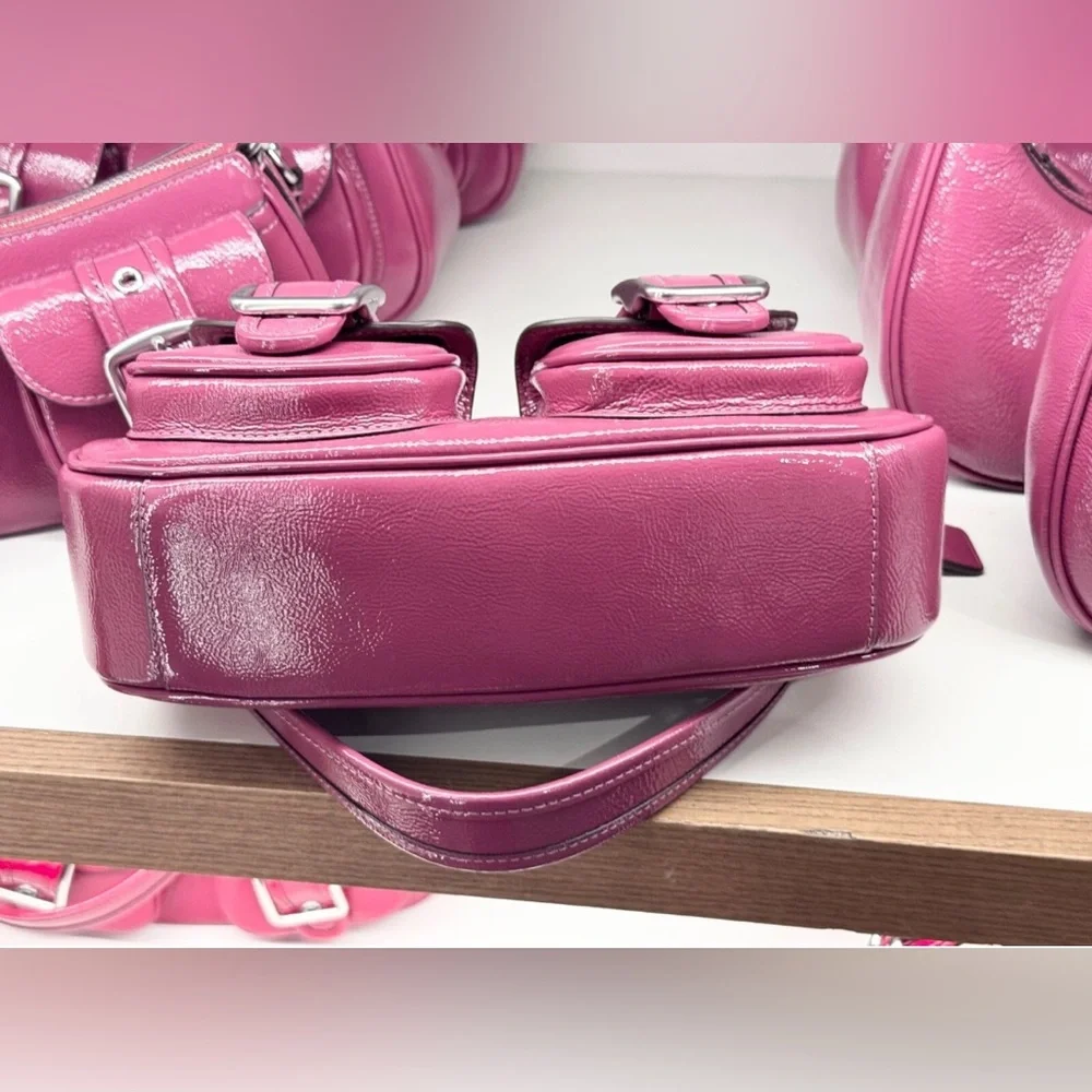 NWT Coach Ashton Baguette Bag Patent Leather CV943 Silver/Pink - Picture 6 of 9